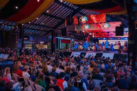 Festival Internacional de Folclore encerra segundo fim de semana com grande público e inicia reta final da programação