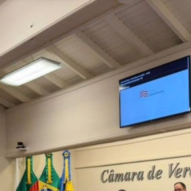 Câmara inicia análise de novas matérias e vereadora pede informações do início da recuperação das vias afetadas por obras da Corsan e da Sulgás