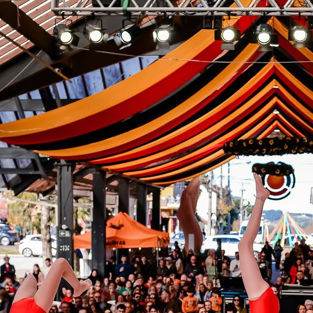 Inverno multicultural movimenta turismo e economia na Serra Gaúcha com Festival Internacional de Folclore em Nova Petrópolis