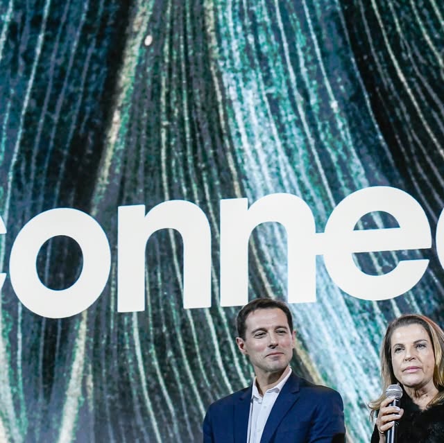 Com bar montado em palco no Palácio dos Festivais, abertura do Connection Terroirs do Brasil tem homenagens e certificações