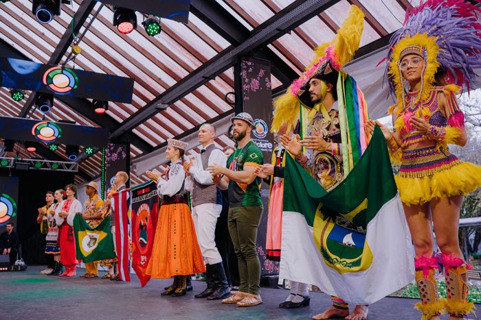Nova Petrópolis recebe III Assembleia IOV das Américas durante o Festival Internacional de Folclore