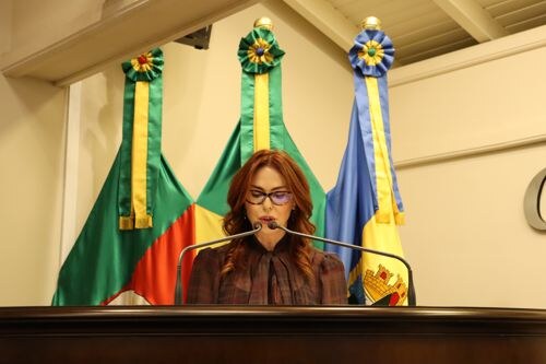 Márcia Masotti recebe título de Mulher Cidadã concedido pela bancada Progressista