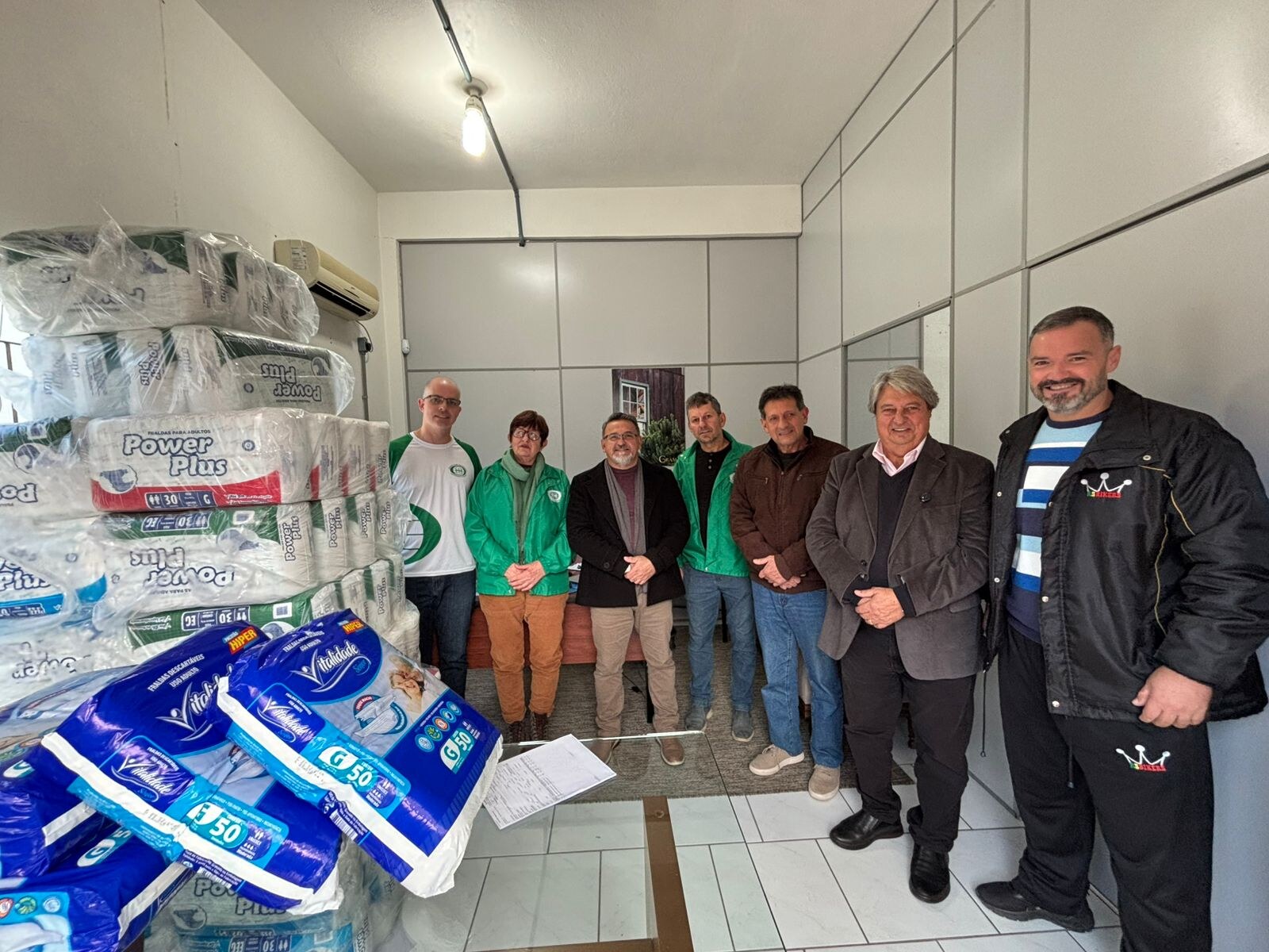 Feira Feito em Gramado arrecadou dois mil pacotes de fraldas geriátricas