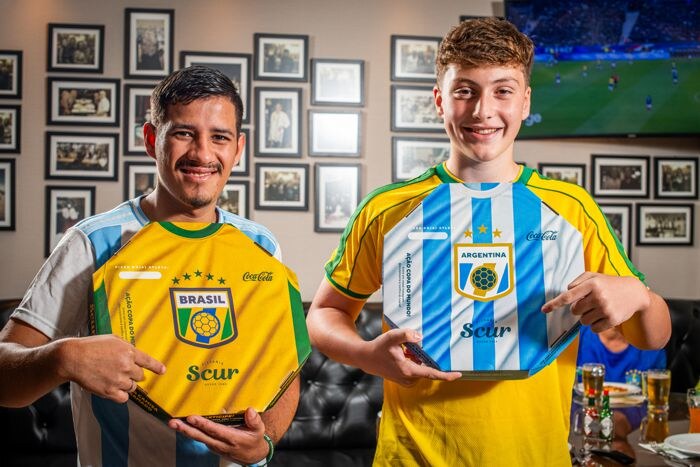 No clima da Copa: Scur Pizzaria lança campanha promocional inspirada no Mundial