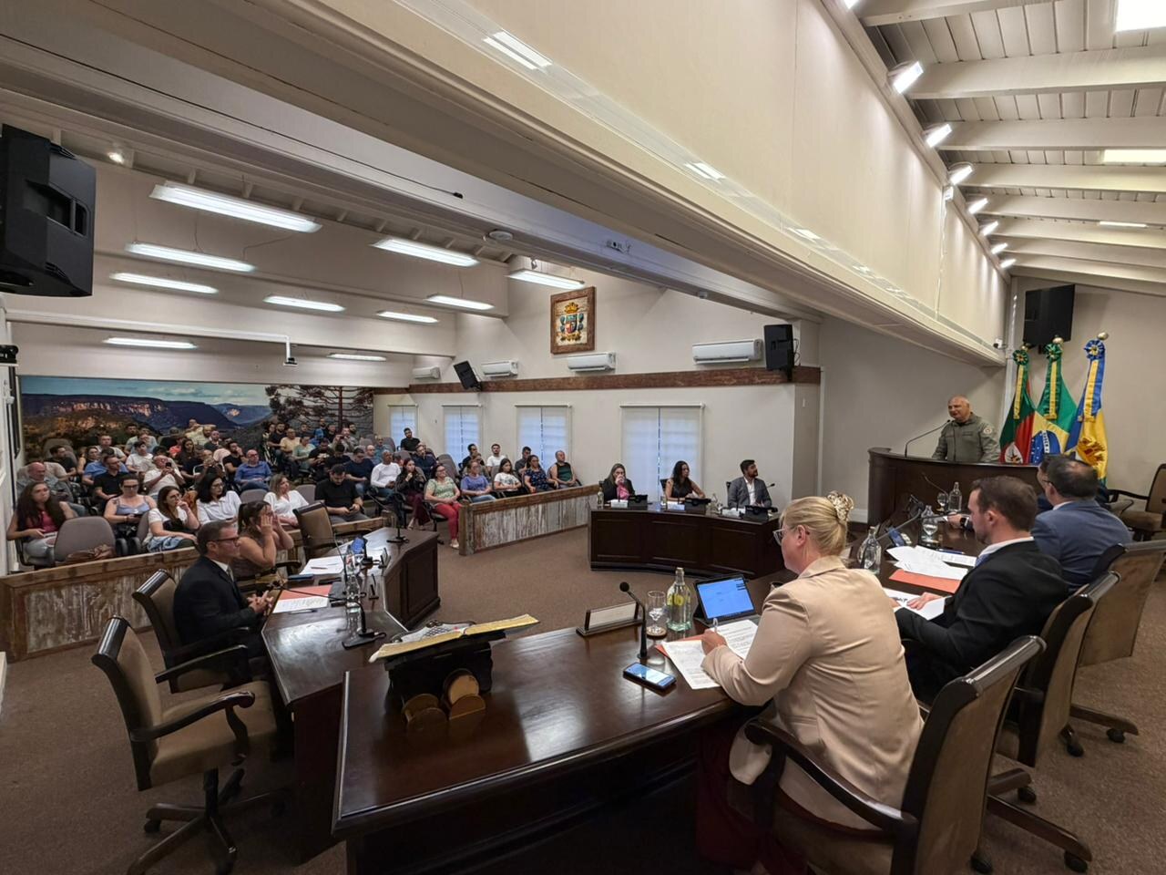 Câmara Municipal de Gramado analisa projetos que tratam da denominação de vias públicas