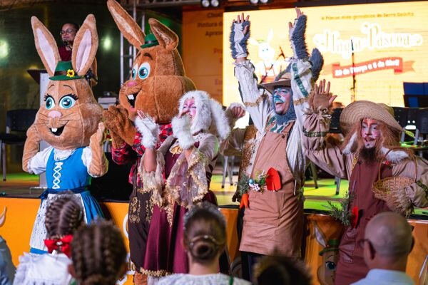Nova Petrópolis celebra a união e a identidade germânica na abertura da Magia da Páscoa 2026