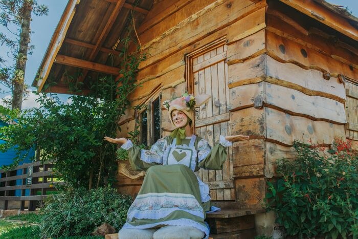 Páscoa no Olivas tem teatro infantil e caça aos ovos