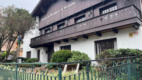 Câmara Municipal de Gramado define lideranças e comissões