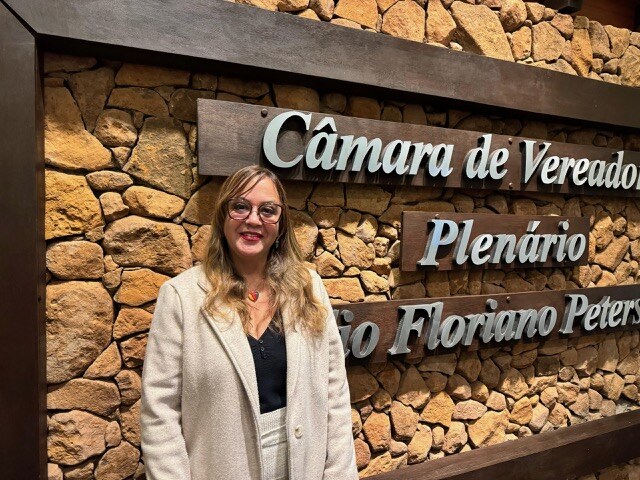 Vereadora retira pedido de indicação onde sugeria o fechamento de vias do centro de Gramado