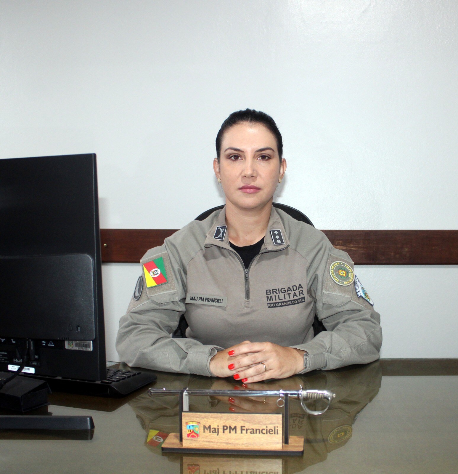 Major Francieli assume o Subcomando do Batalhão Turistico