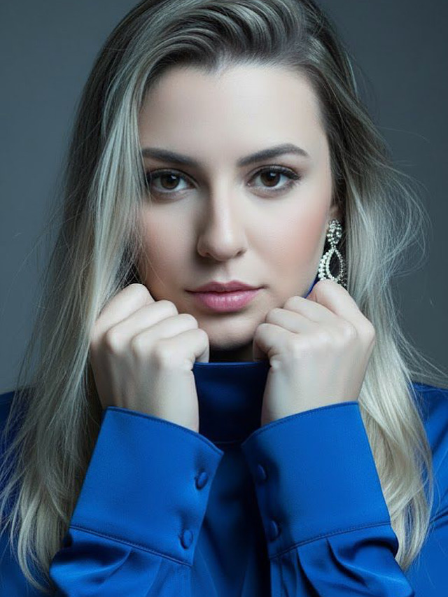 Candy Bellotto é nomeada como artista destaque do Brasil no prêmio Nostro Talento na Colômbia