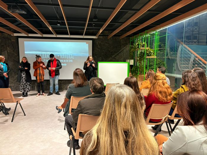 Gramado Natural e Sicredi encerram circuito de exposições em Canela