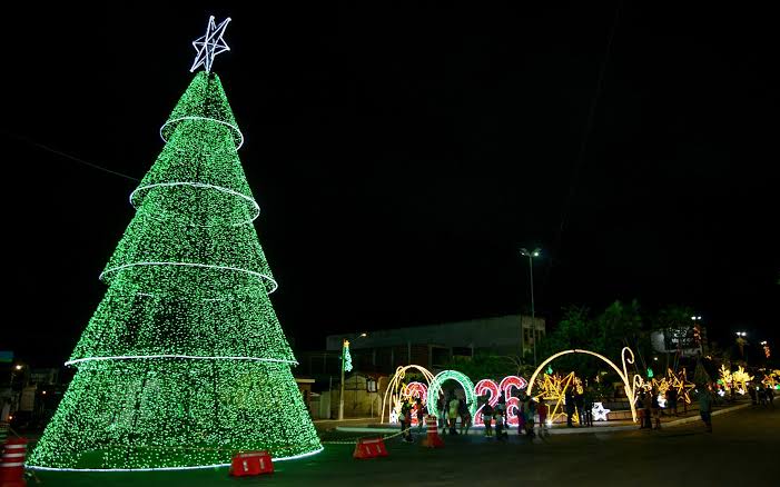 Justiça proíbe cidade da Bahia de usar marca “Natal Luz” em eventos e materiais de divulgação do município