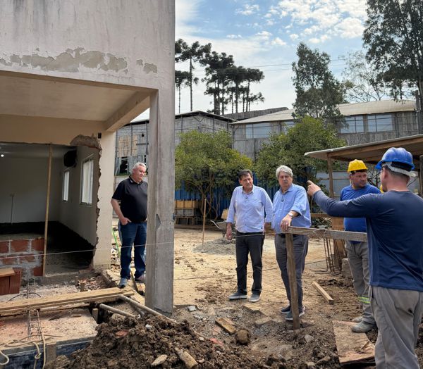 Ampliação do CRAS e novas sedes da Gramadotur e Secretaria de Turismo