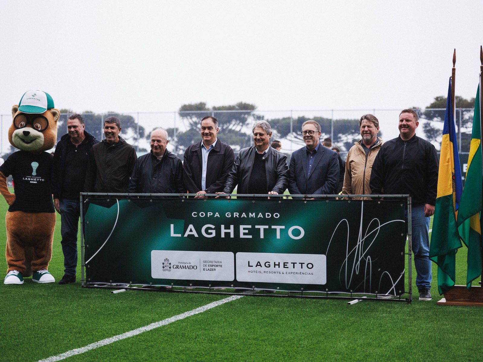 Presidente da Federação Gaúcha de Futebol participa da abertura da Copa Gramado Laghetto Sub-16